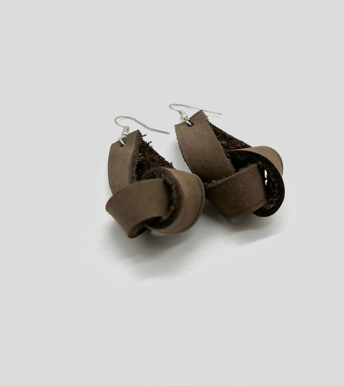 Earrings by Netjies