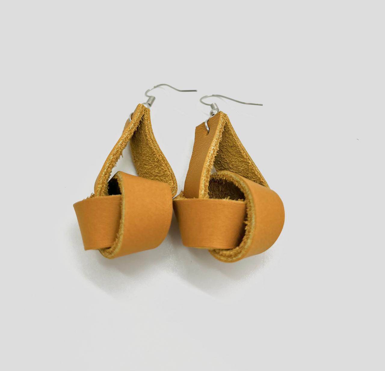 Earrings by Netjies