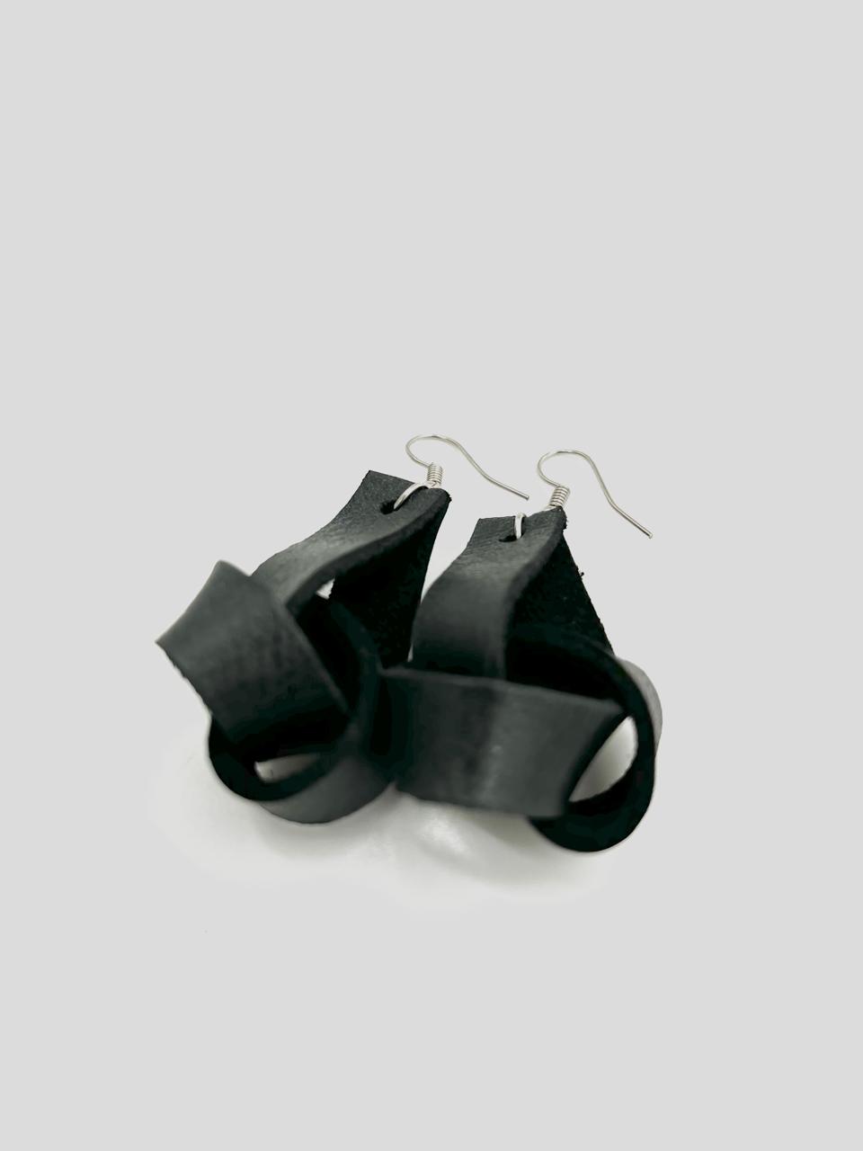 Earrings by Netjies