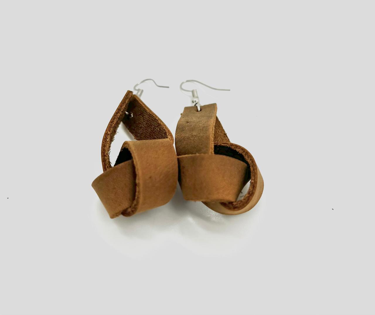 Earrings by Netjies