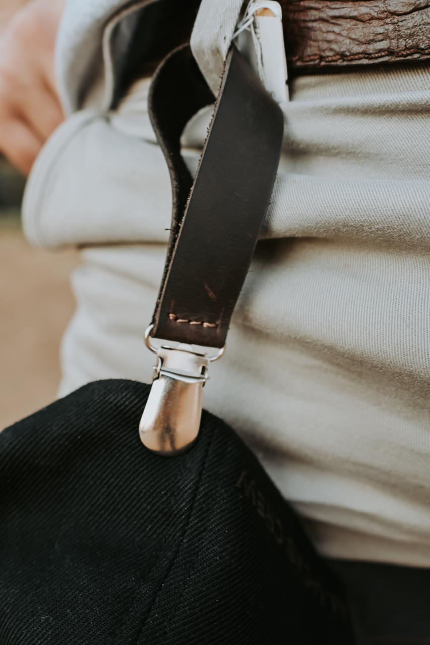 Hat Clip (H)