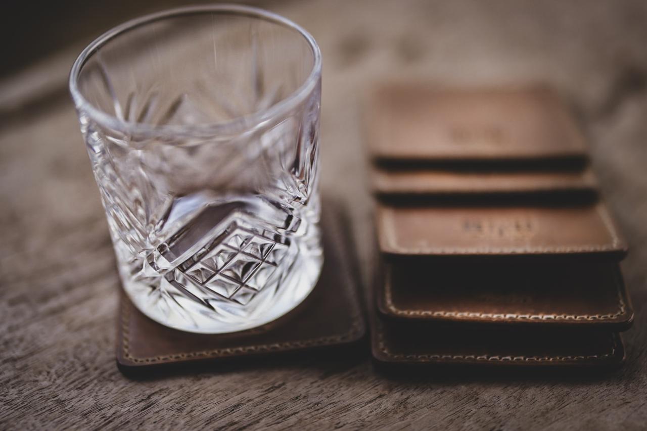 Genuine Leather Netjies Coasters